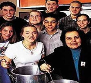 Vernon, NJ students establish community lunch program
